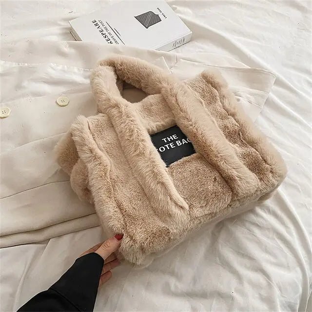 Luxury Faux Fur Women's Tote Bag - Winter Trend Handbag - premium Tote Bag - Trendyvice worldwide