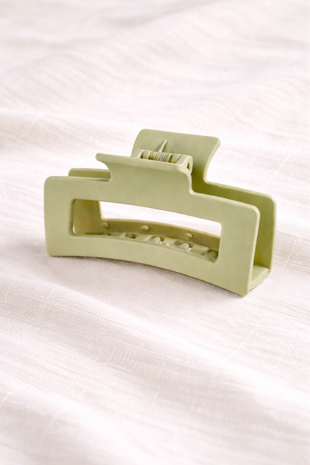 Object 406. Matte Hair Claw Clip Set (8 Pieces) — Hair Accessory — unbranded object